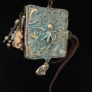 Hand Crafted Whimsy beach shell octopus mini memory notebook Pendant Necklace